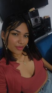 kaarolay_ Public Pic 3