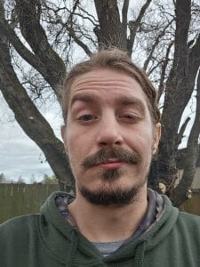 modest-mouse Public Pic 7