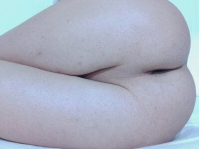 Vanessa117 for you Bilde