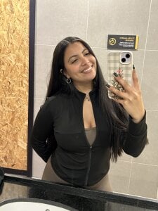 Nina_Belle Public Foto 2