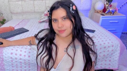 April_sexycurvi