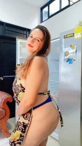 matina_nipps Horny housewife Pic 2