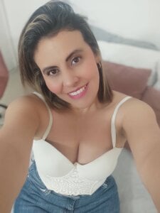 V_monse Public Pic 4