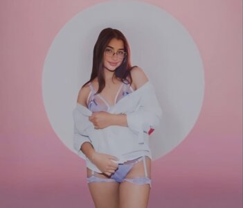 Thayla_Fox Sensual Latin🔥 Pic 3