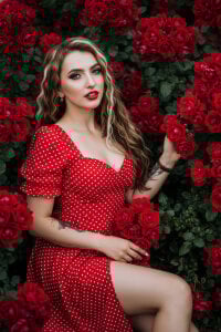 Zdjęcia Eva_Vibe_ Lady in red:  7