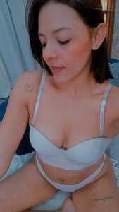 Aria_Russo Public Pic