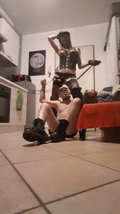 FIAMMAandEROS-SEXart: Public ( 4 фото)