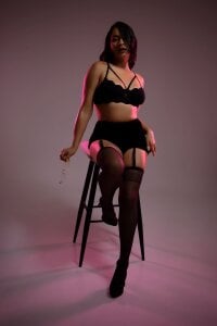 YOUR MODEL FAVORITE 😏😏 de Hanna_Williams__  3 Imagens