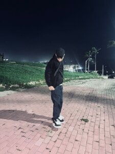 Public od jhannell_A  snímek