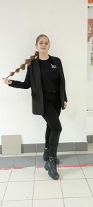 DanielleCox Public Pic 4