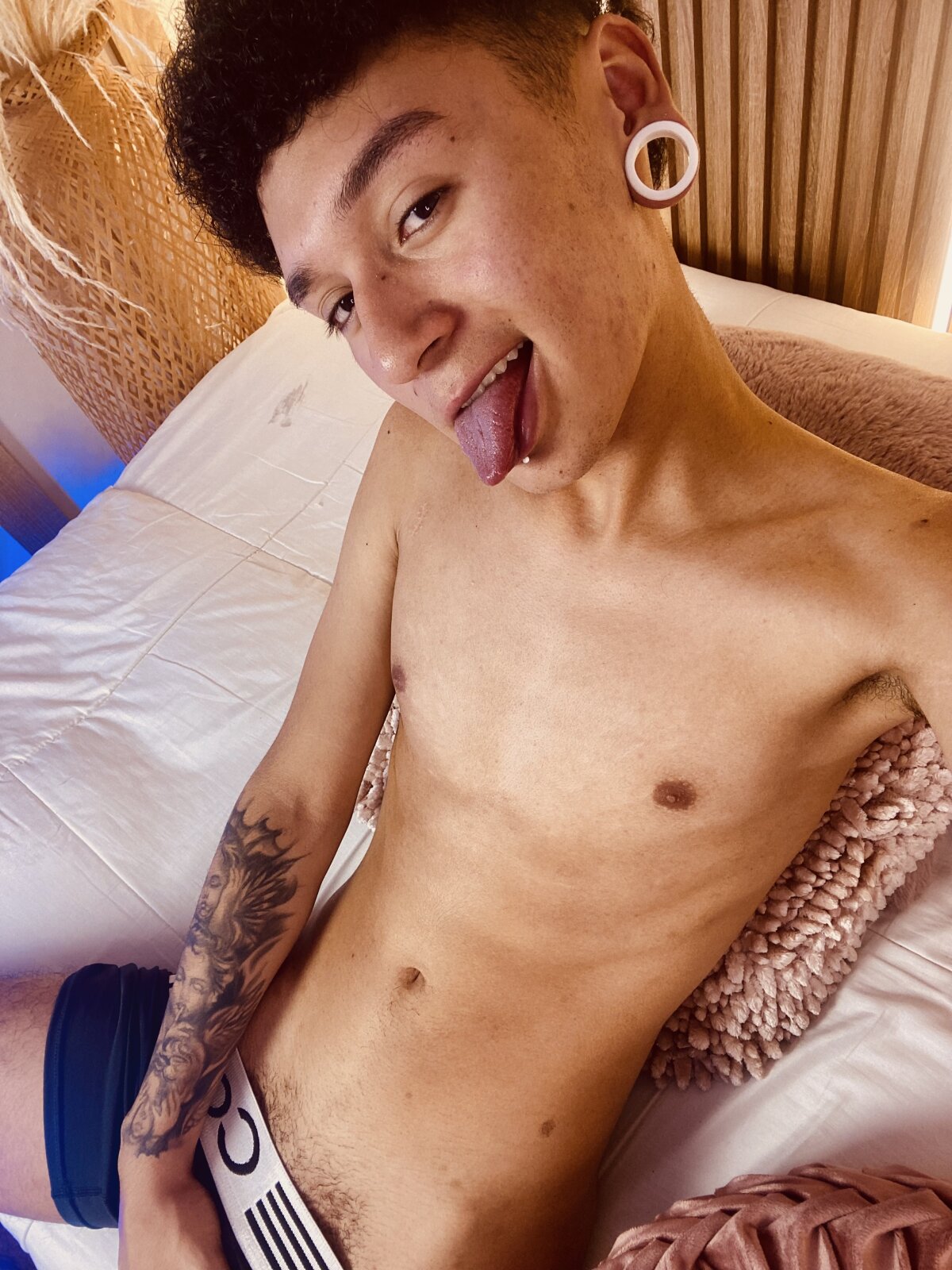 David_Banks_ Trending Pic 7748