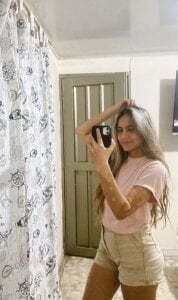 IsabellaClarkeC Good morning, handsome 😌☀️ I’m live and ready to make your day start with a spark… maybe even a fir Pic 2