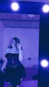 RubyCastellanos_XXXX Relaxing at home Billede 2