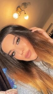 NadiraNoor 👁️👁️ Foto 8