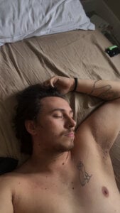 TallHungandCloudy69 Me Gambar 8