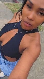 Isla_Scott More of isla Pic 9