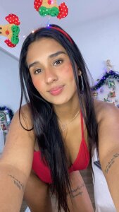 EbonyLudovica Shower of gifts, Merry Christmas 😈🎄 Pic 2