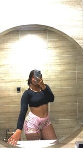 Sccarlett_Gracee Beach ❤️ Pic