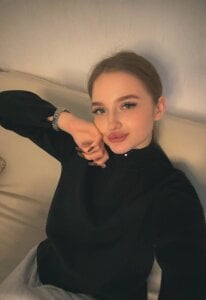 SolLocy kullanıcısının Lolla Bunny??? albümü -  2 fotoğraf