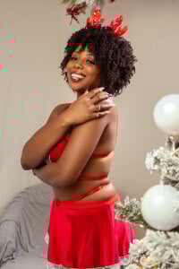 Hanaahquinn sweet fiery christmas🎄😈🥵 Pic