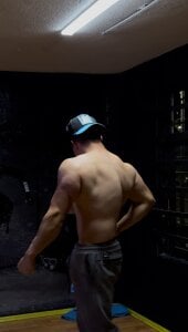 Yo de padrinito_69  2 photos