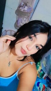 ScarlettCan hot hot Pic 3