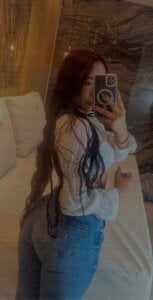 ella_harper Public  9. fénykép