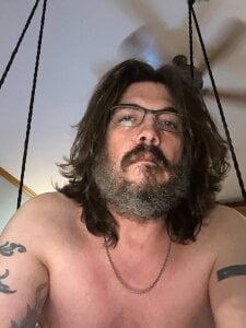 ShoMeOnTheDollPublic Bild