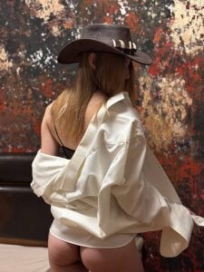 Cowgirl want to ride you 🤠🤠🤠 de samantha1sam  5 Imagens