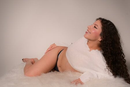 natalie_esmith: some photos to remind you of me🤭💗 ( 4 фото)