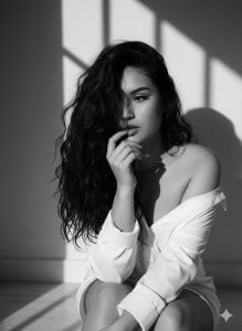 zahra24659 Public Pic 2