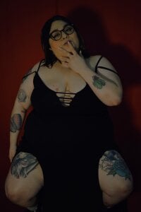 tiffany_laurens your goddes Pic 2