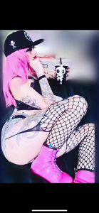TyphoidMary's photo