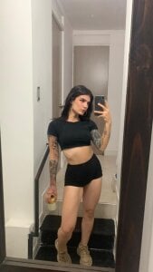 Aeris__CrowのPublicの 4枚の写真