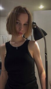 MarieHernandez A little bit of me Pic 4