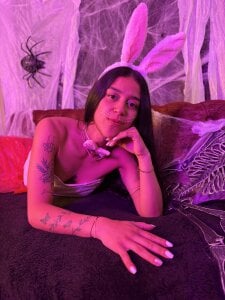 DanielaMonroe “Salté directo a tus fantasías…” 😈✨ Gambar 7