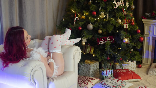 CharmingLilith I came to steal Christmas… and maybe your heart. Pic 2