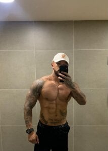 LeonGolds Public Pic