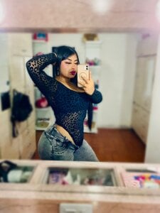 Meloddi_tay Public Hình 2