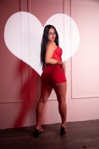 GaelyCoral sensual and flirtatious coral Fotka 5