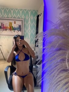 ArySweet69 Small, but with a lot of hidden malice 🔥 Pic 3