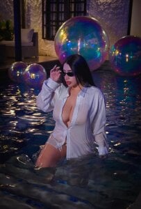 LeahLombardi_ 🥵Pool Night😏 Bilde 6