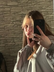 CeIiaShanker Public Poză 8