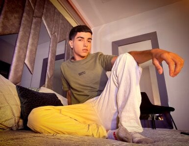 a little about me so you can get to know me de Dallen_Grant  2 photos