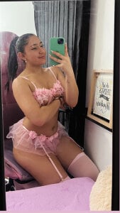 Karla__cute 🩷🥰your pink girl Foto 4