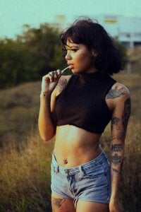 Thayla_brincee