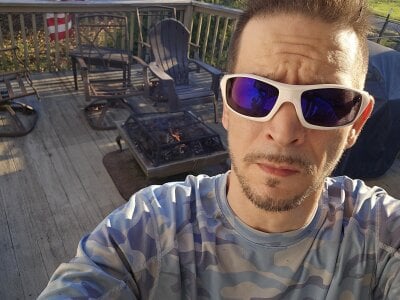 MasterForgedRayy: Eco Friendly cardboard burning hahaha ( фото)