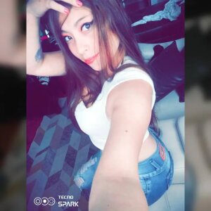 SexyLatinBlonde Public Pic