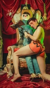 Un_Sluttyy HALLOWEEN Pic 3