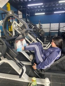 in the gym de CandyKane06_  2 Imagens